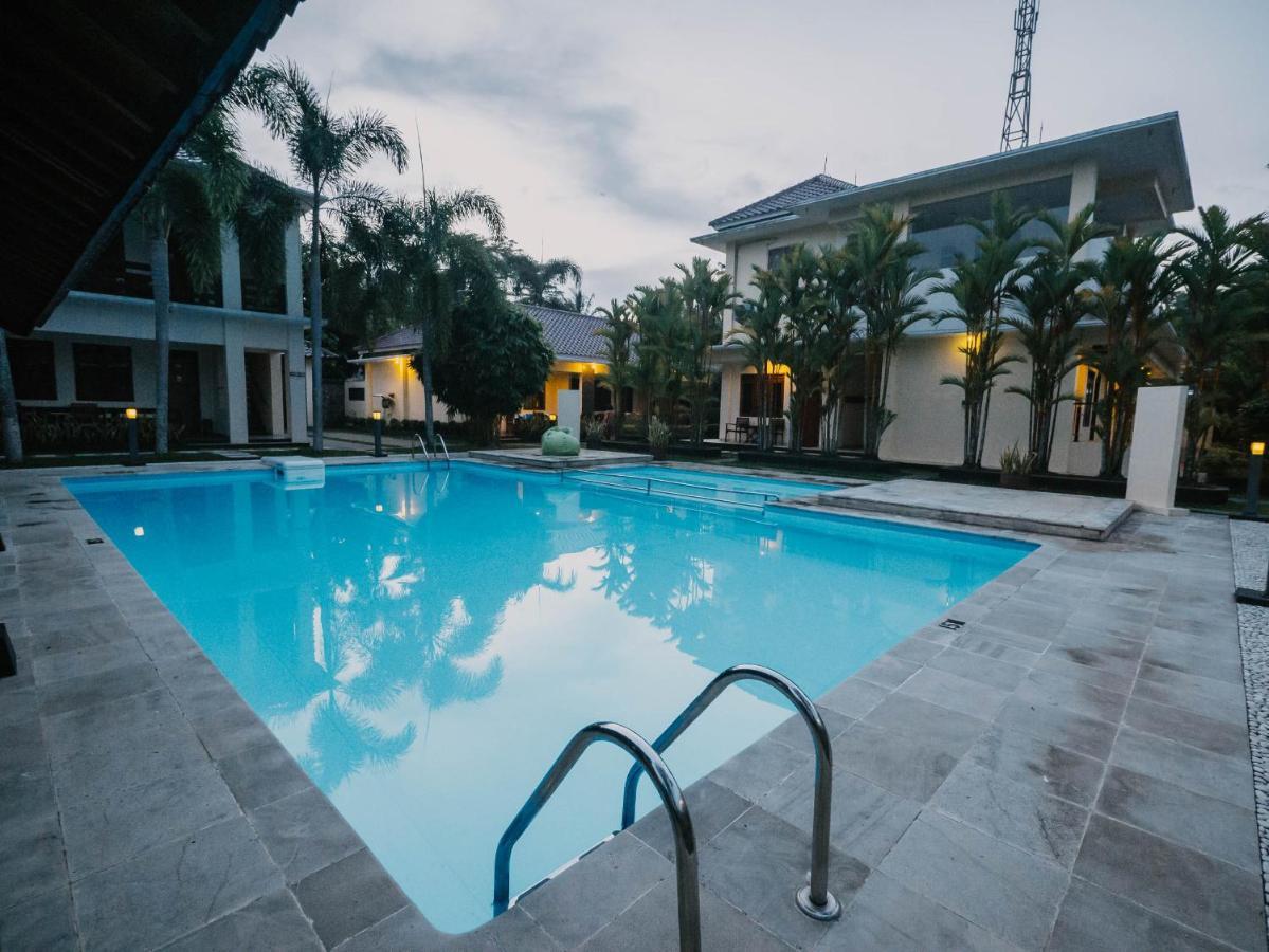 Sunrise Resort Batukaras Eksteriør bilde