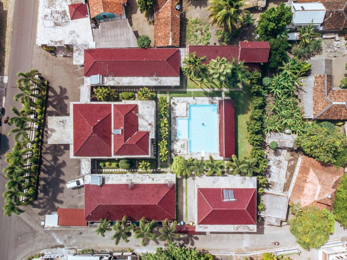 Sunrise Resort Batukaras Eksteriør bilde